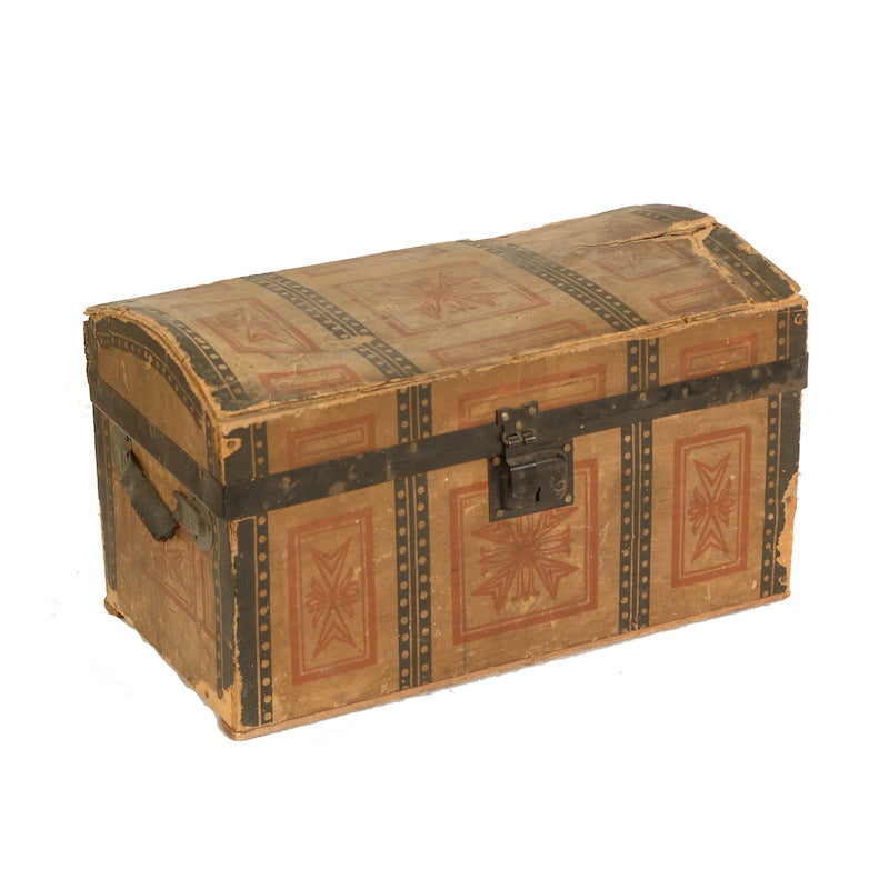 Conway Paper Trunk